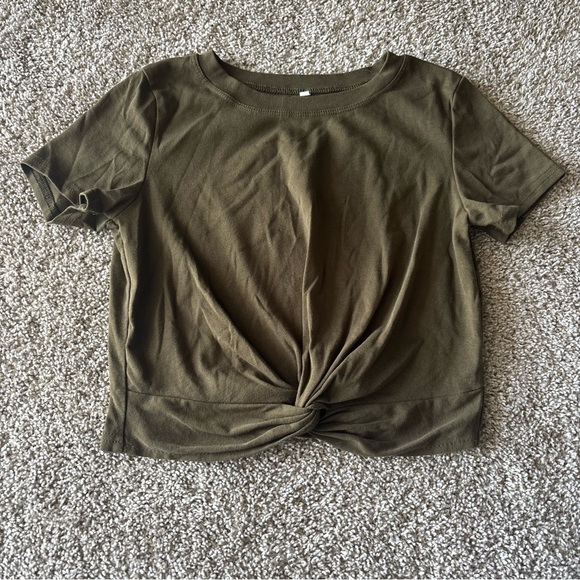 Tops - Olive Green Twist Front Short Sleeve Top